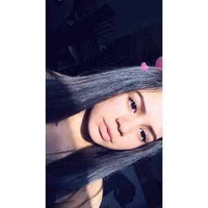 Meet your Posher, Suzette